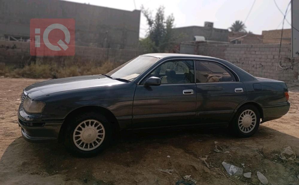 تويوتا كراون